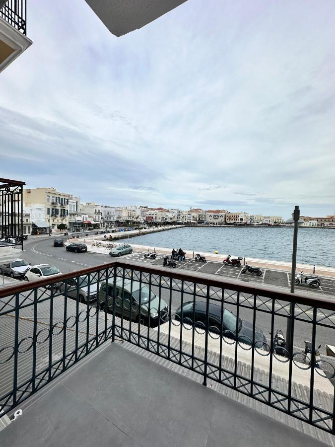 Venus Luxury Apartment Ermoupoli Exterior photo