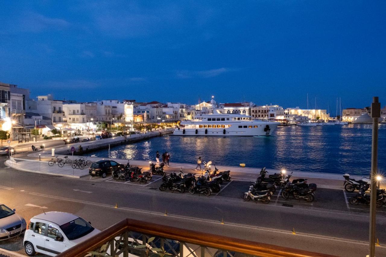 Venus Luxury Apartment Ermoupoli Exterior photo