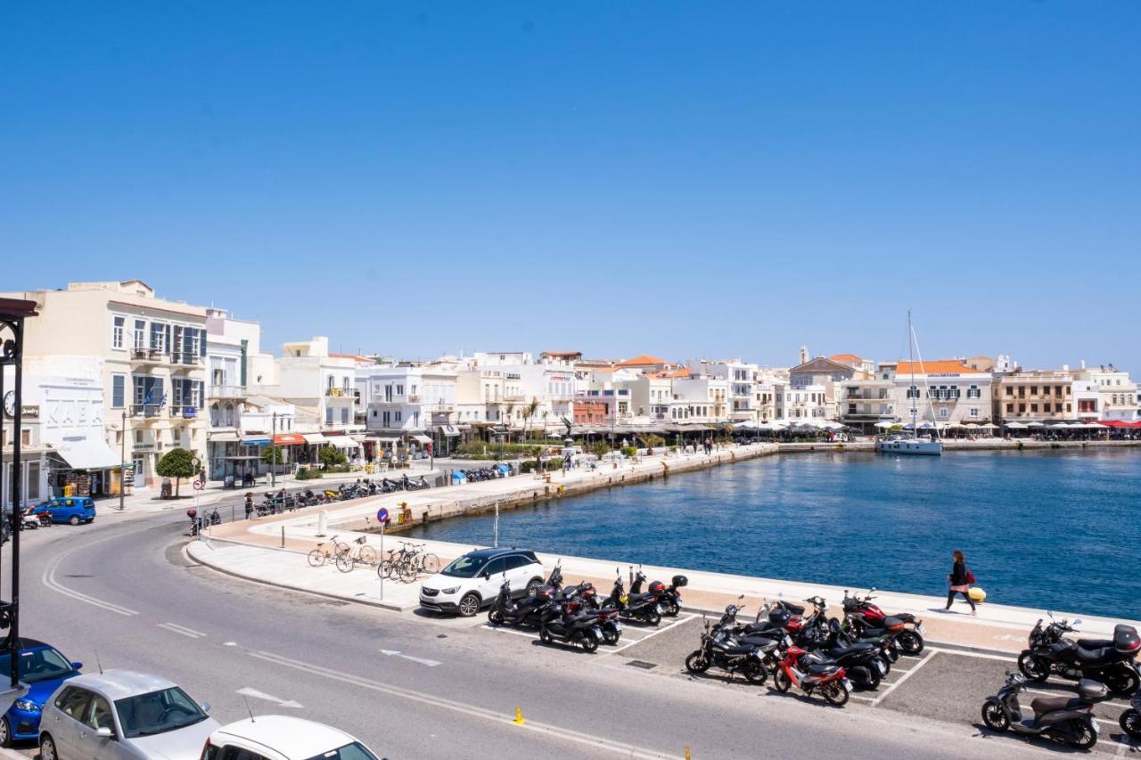 Venus Luxury Apartment Ermoupoli Exterior photo