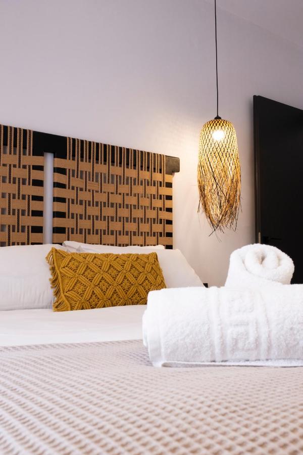 Venus Luxury Apartment Ermoupoli Exterior photo