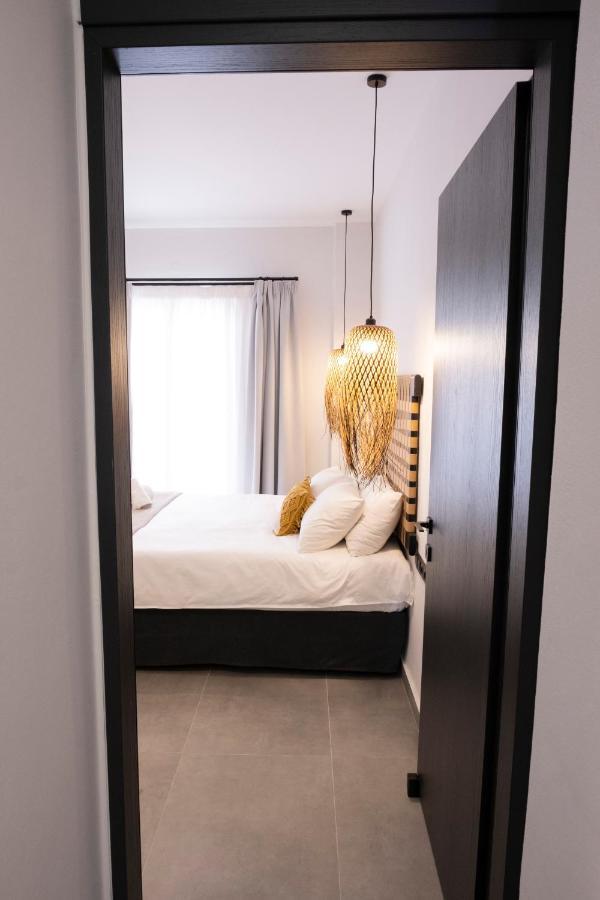 Venus Luxury Apartment Ermoupoli Exterior photo
